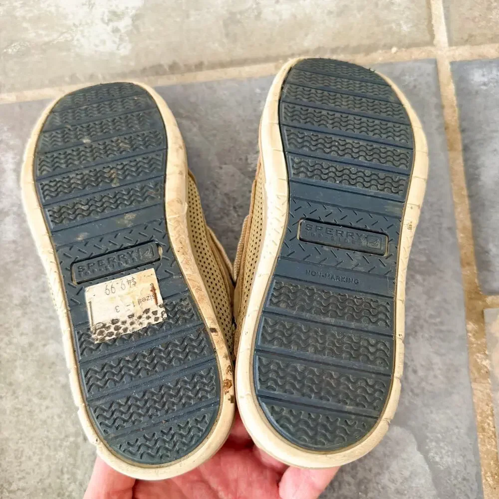 Sperry pre owned